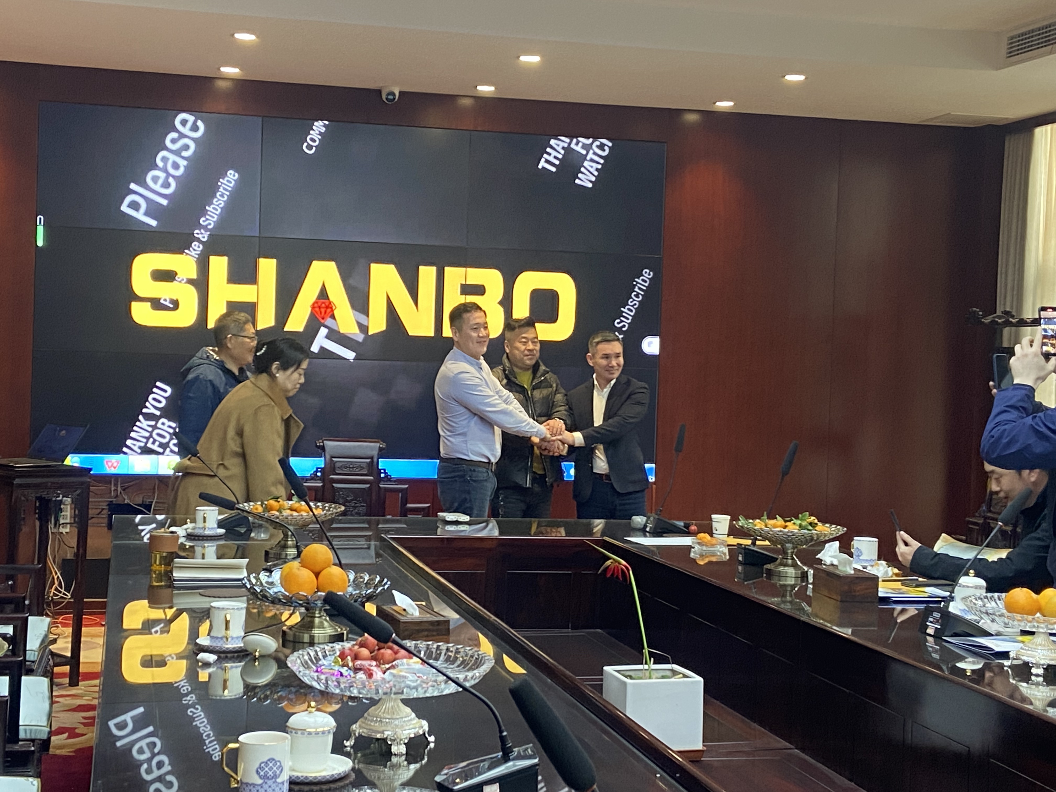 International clients visiting SHANBO factory for machine inspection