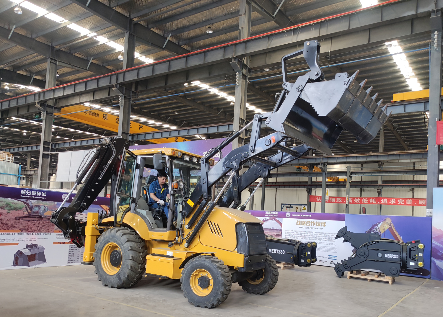 SHANBO 388T Backhoe Loader