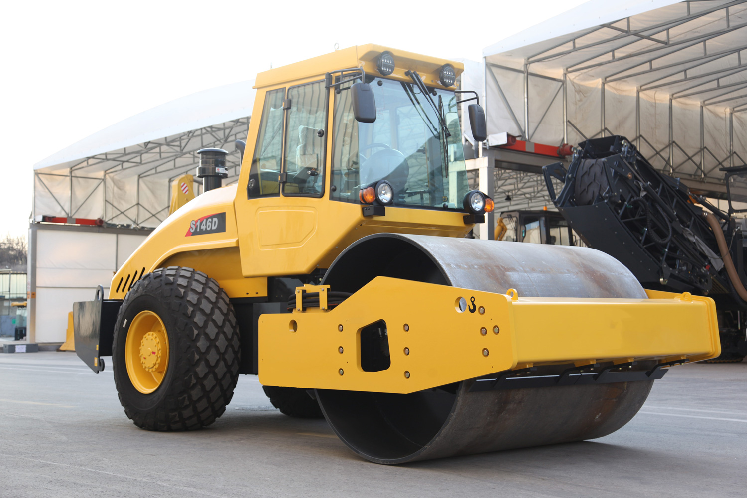 SHANBO S146D Single-Drum Vibratory Roller