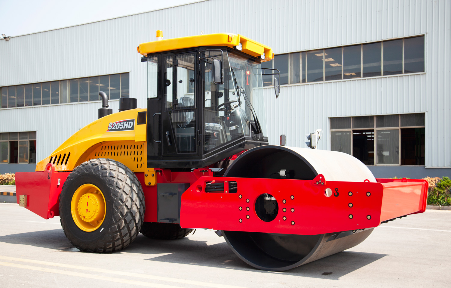 SHANBO S205HD-2 Single-Drum Vibratory Roller